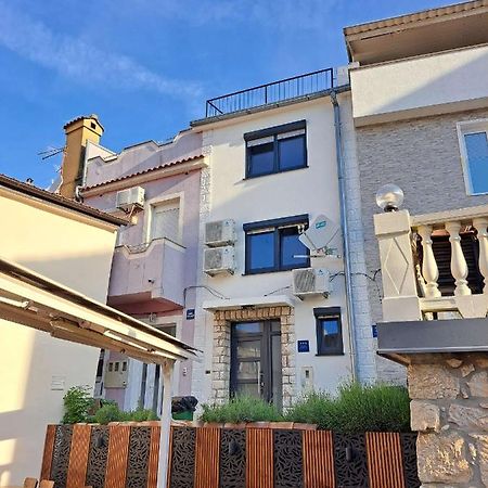 Apartmani Audacia ツリクヴェニツァ エクステリア 写真