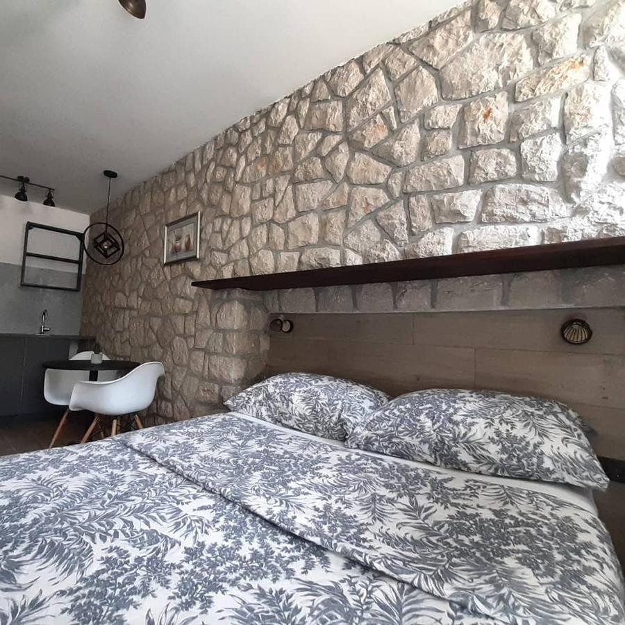 Apartmani Audacia ツリクヴェニツァ エクステリア 写真