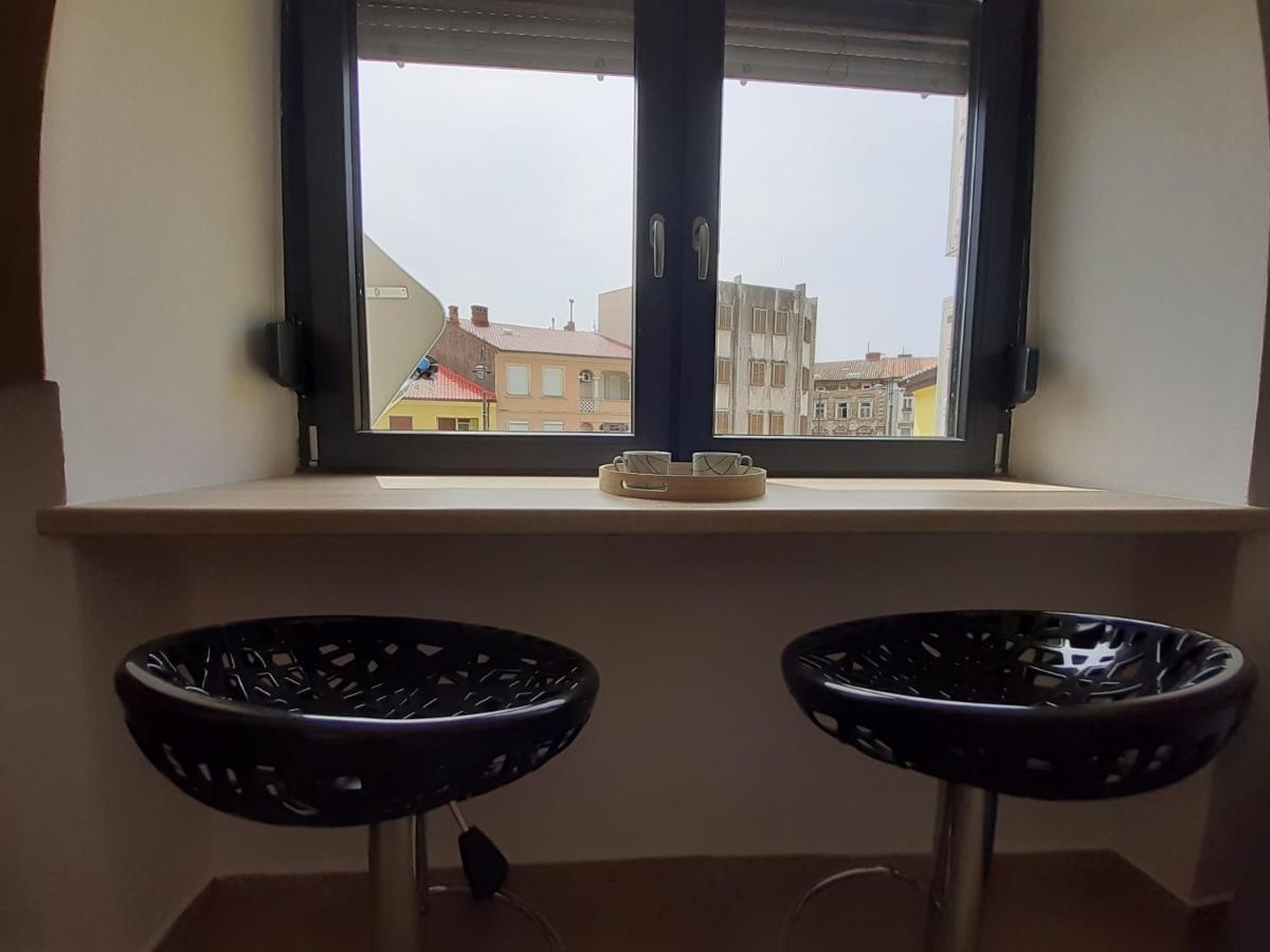 Apartmani Audacia ツリクヴェニツァ エクステリア 写真